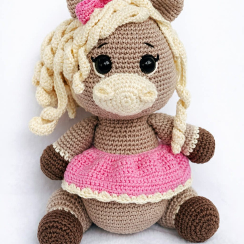 Nertas žaisliukas"Kumelaitė"