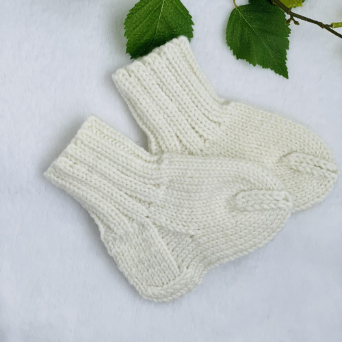 Merino vilnos kojinytės (baltos)